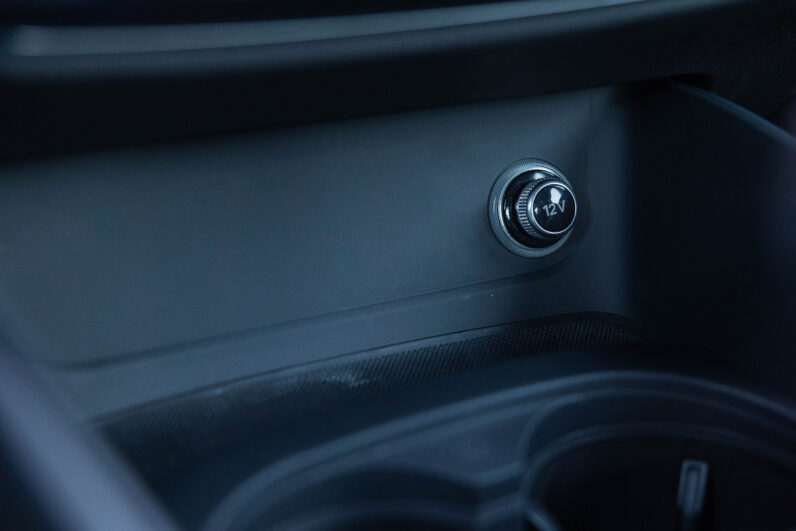 
								AUDI A3 SPORTBACK DESIGN 30 GTRON S TRONIC completo									