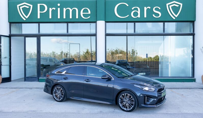 
								KIA PROCEED GT LINE completo									