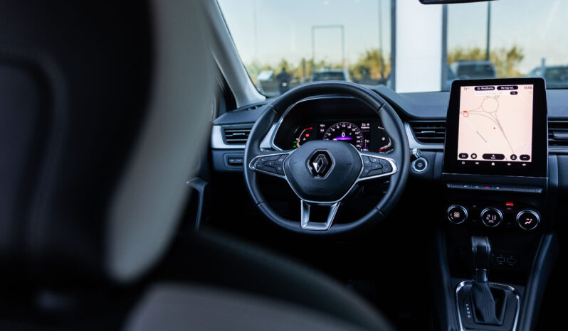 
								RENAULT CAPTUR INTENS TCe completo									