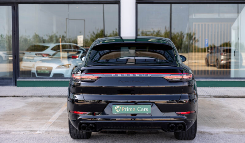 
								PORSCHE CAYENNE COUPÉ S completo									