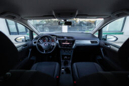 
										VOLKSWAGEN TOURAN ADVANCE completo									