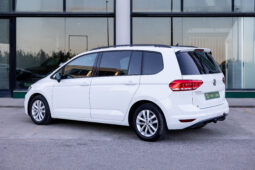 
										VOLKSWAGEN TOURAN ADVANCE completo									