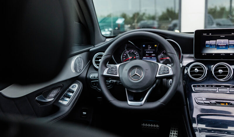 
								MERCEDES BENZ GLC COUPÉ 250 4MATIC completo									