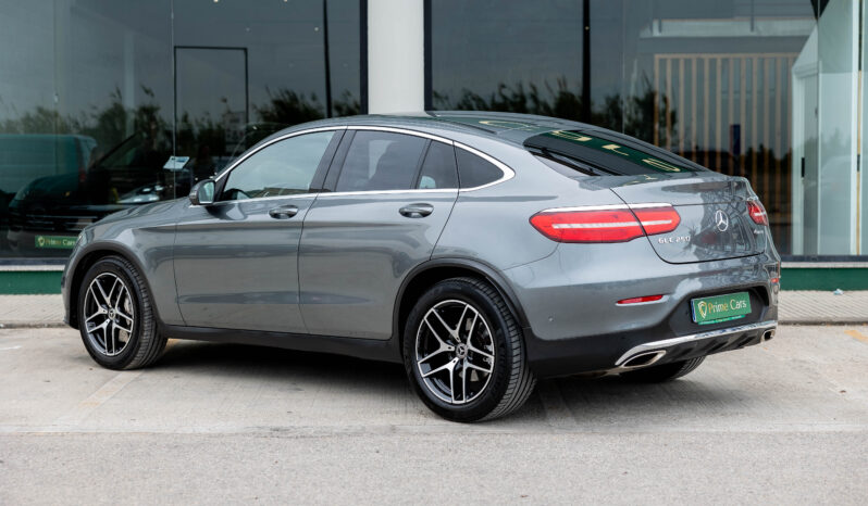 
								MERCEDES BENZ GLC COUPÉ 250 4MATIC completo									