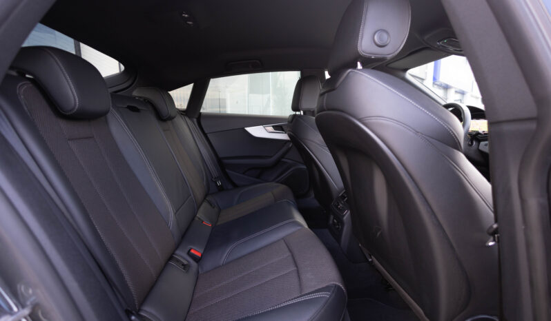 
								AUDI A5 SPORTBACK, 3.0 S LINE completo									