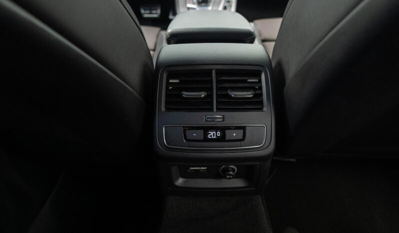 
								AUDI A5 SPORTBACK, 3.0 S LINE completo									