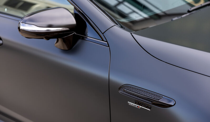 
								MERCEDES BENZ AMG GT 53+ 4 MATIC completo									
