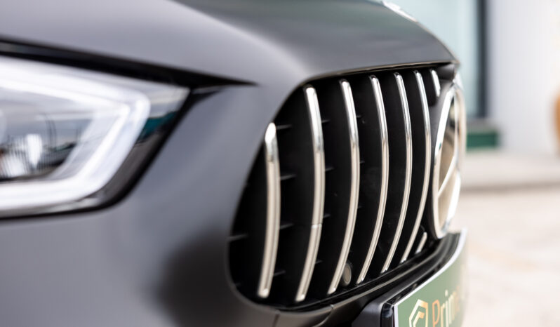 
								MERCEDES BENZ AMG GT 53+ 4 MATIC completo									