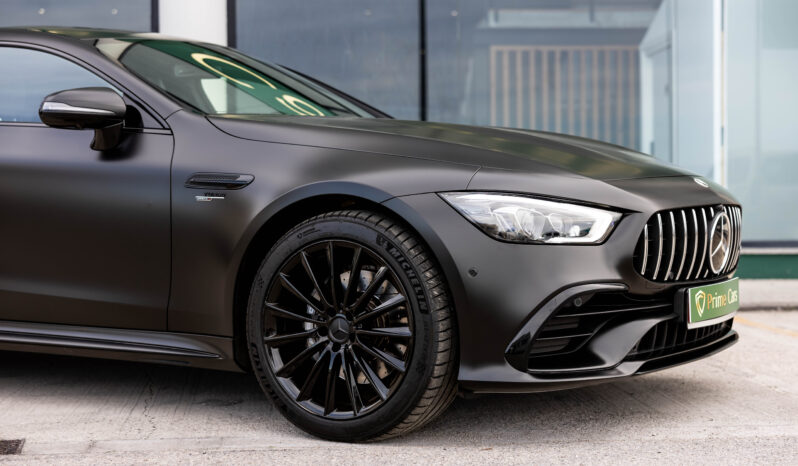 
								MERCEDES BENZ AMG GT 53+ 4 MATIC completo									