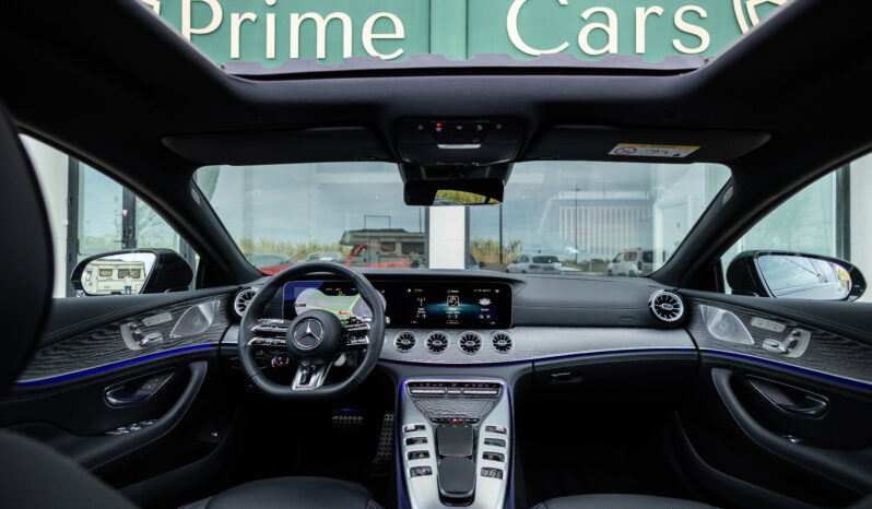 
								MERCEDES BENZ AMG GT 53+ 4 MATIC completo									