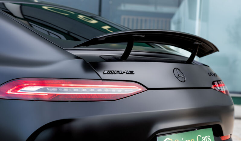 
								MERCEDES BENZ AMG GT 53+ 4 MATIC completo									
