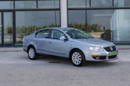 
										VOLKSWAGEN PASSAT 2.0 TDI completo									