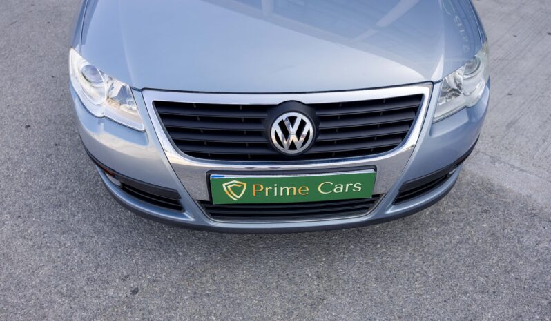 
								VOLKSWAGEN PASSAT 2.0 TDI completo									
