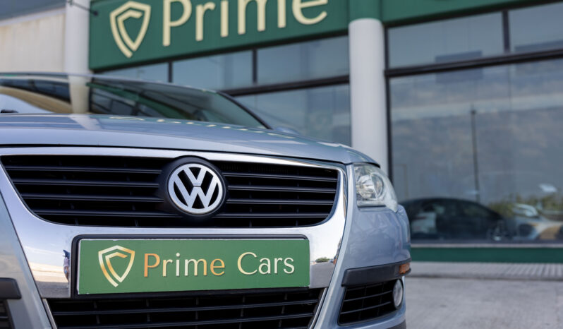 
								VOLKSWAGEN PASSAT 2.0 TDI completo									
