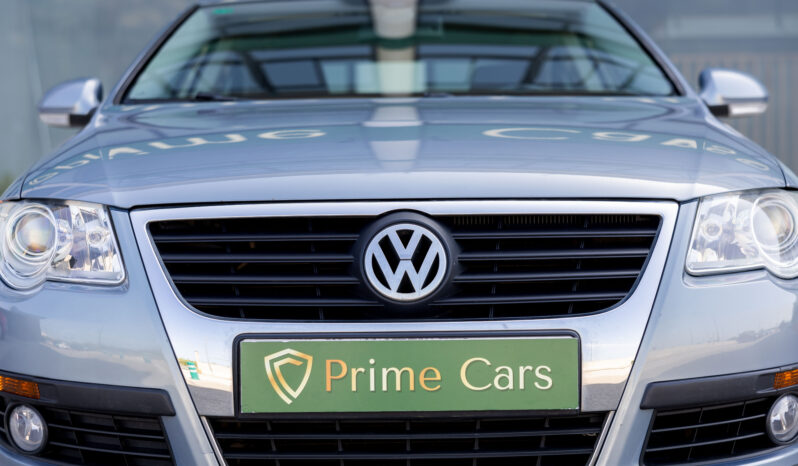 
								VOLKSWAGEN PASSAT 2.0 TDI completo									