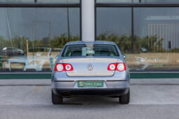 
										VOLKSWAGEN PASSAT 2.0 TDI completo									