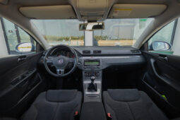 
										VOLKSWAGEN PASSAT 2.0 TDI completo									
