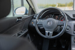 
										VOLKSWAGEN PASSAT 2.0 TDI completo									
