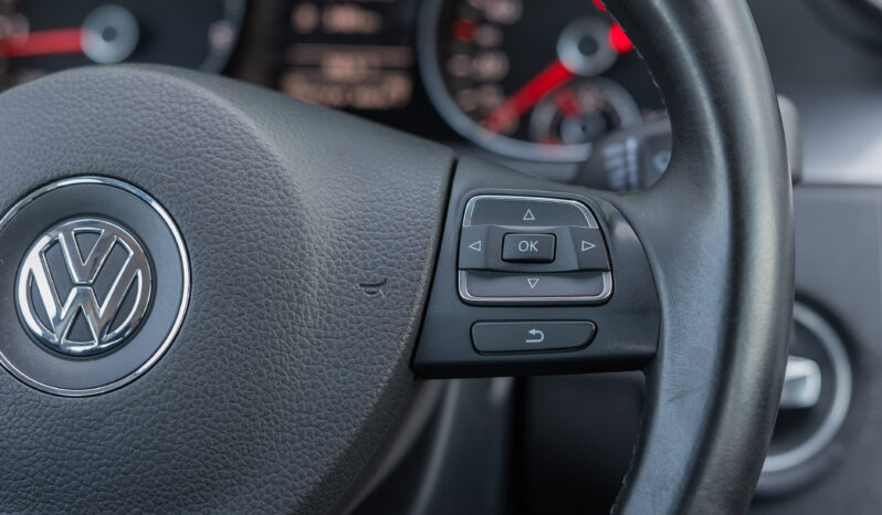 
								VOLKSWAGEN PASSAT 2.0 TDI completo									