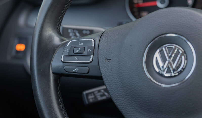 
								VOLKSWAGEN PASSAT 2.0 TDI completo									