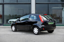
										FORD FIESTA TDCi Trend completo									