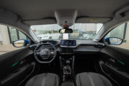 
										PEUGEOT 208 ACTIVE PACK completo									
