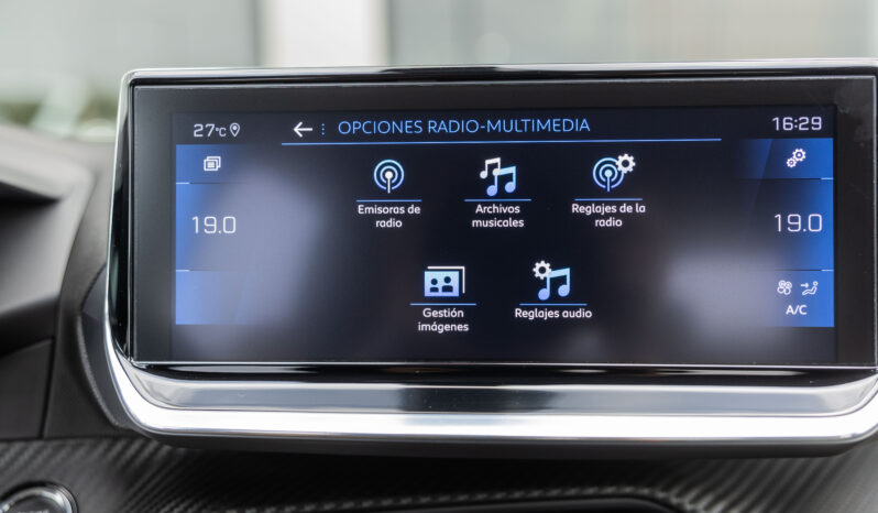 
								PEUGEOT 208 ACTIVE PACK completo									
