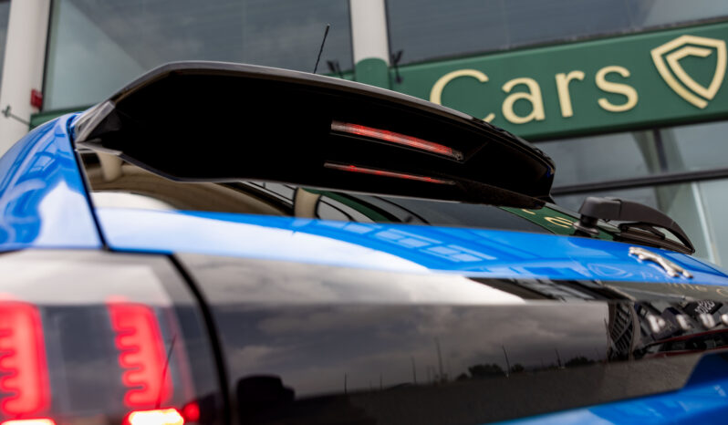 
								PEUGEOT 208 ACTIVE PACK completo									