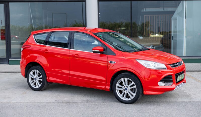 
								FORD KUGA, 2.0, 4X4, TITANIUM S completo									