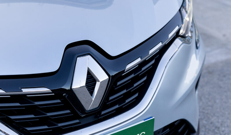 
								RENAULT CAPTUR completo									