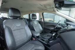 
										FORD KUGA, 2.0, 4X4, TITANIUM S completo									