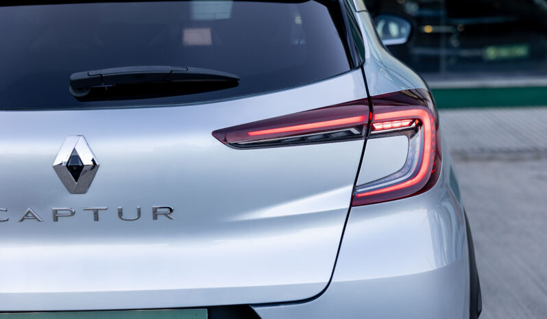 
								RENAULT CAPTUR completo									