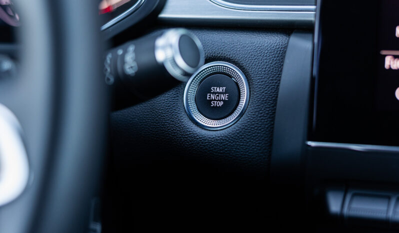 
								RENAULT CAPTUR completo									