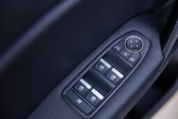 
										RENAULT CAPTUR completo									