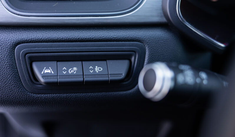 
								RENAULT CAPTUR completo									