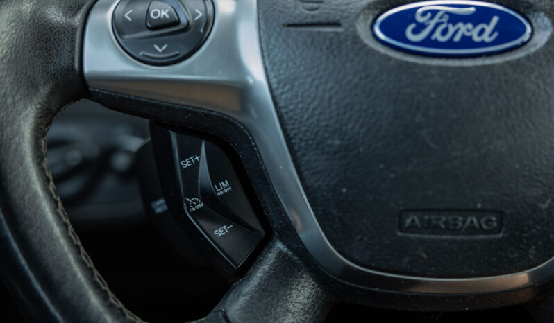 
								FORD KUGA, 2.0, 4X4, TITANIUM S completo									