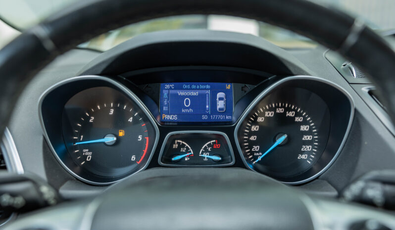 
								FORD KUGA, 2.0, 4X4, TITANIUM S completo									