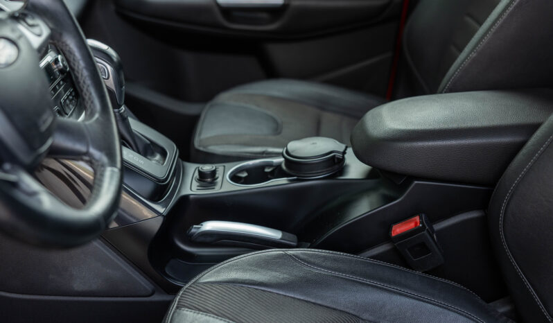 
								FORD KUGA, 2.0, 4X4, TITANIUM S completo									