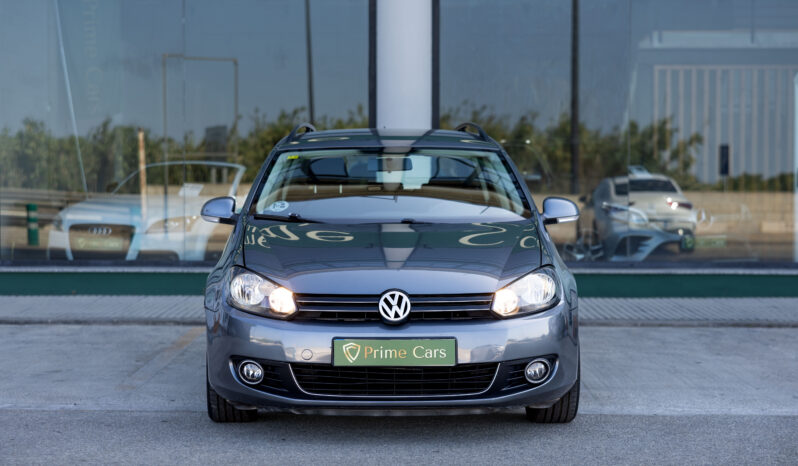 
								VOLKSWAGEN GOLF VARIANT completo									