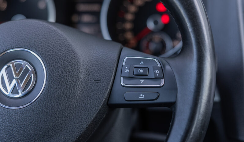 
								VOLKSWAGEN GOLF VARIANT completo									