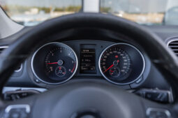 
										VOLKSWAGEN GOLF VARIANT completo									