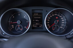 
										VOLKSWAGEN GOLF VARIANT completo									