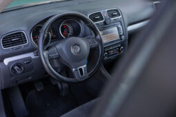 
										VOLKSWAGEN GOLF VARIANT completo									