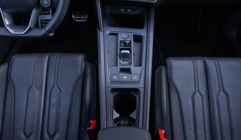 
								CUPRA FORMENTOR 2.5 TSI VZ5 completo									