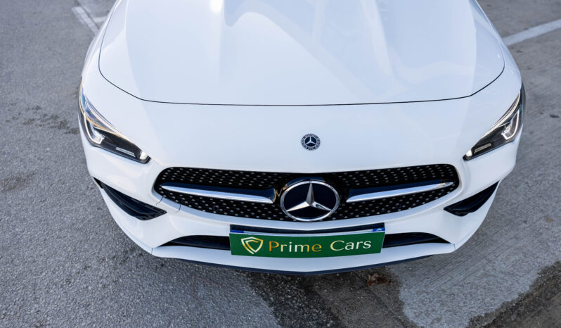 
								Mercedes Benz Cla 200 completo									