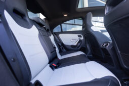 
										Mercedes Benz Cla 200 completo									