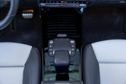 
										Mercedes Benz Cla 200 completo									