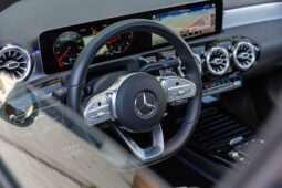 
										Mercedes Benz Cla 200 completo									