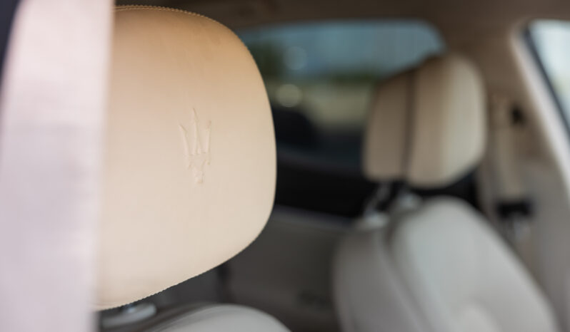 
								Maserati Ghibli S Q4, V6 completo									