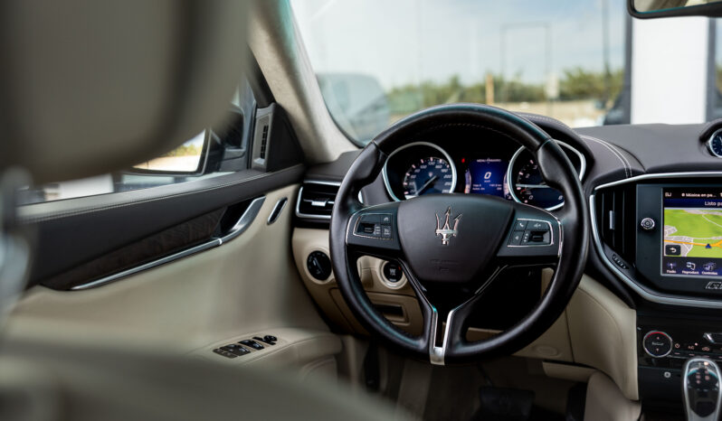 
								Maserati Ghibli S Q4, V6 completo									